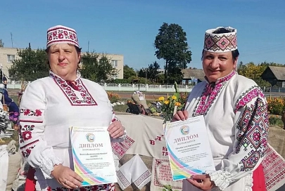 В Ельском районе прошла пятая традиционная ярмарка народных талантов "Фарбы спадчыны маёй"